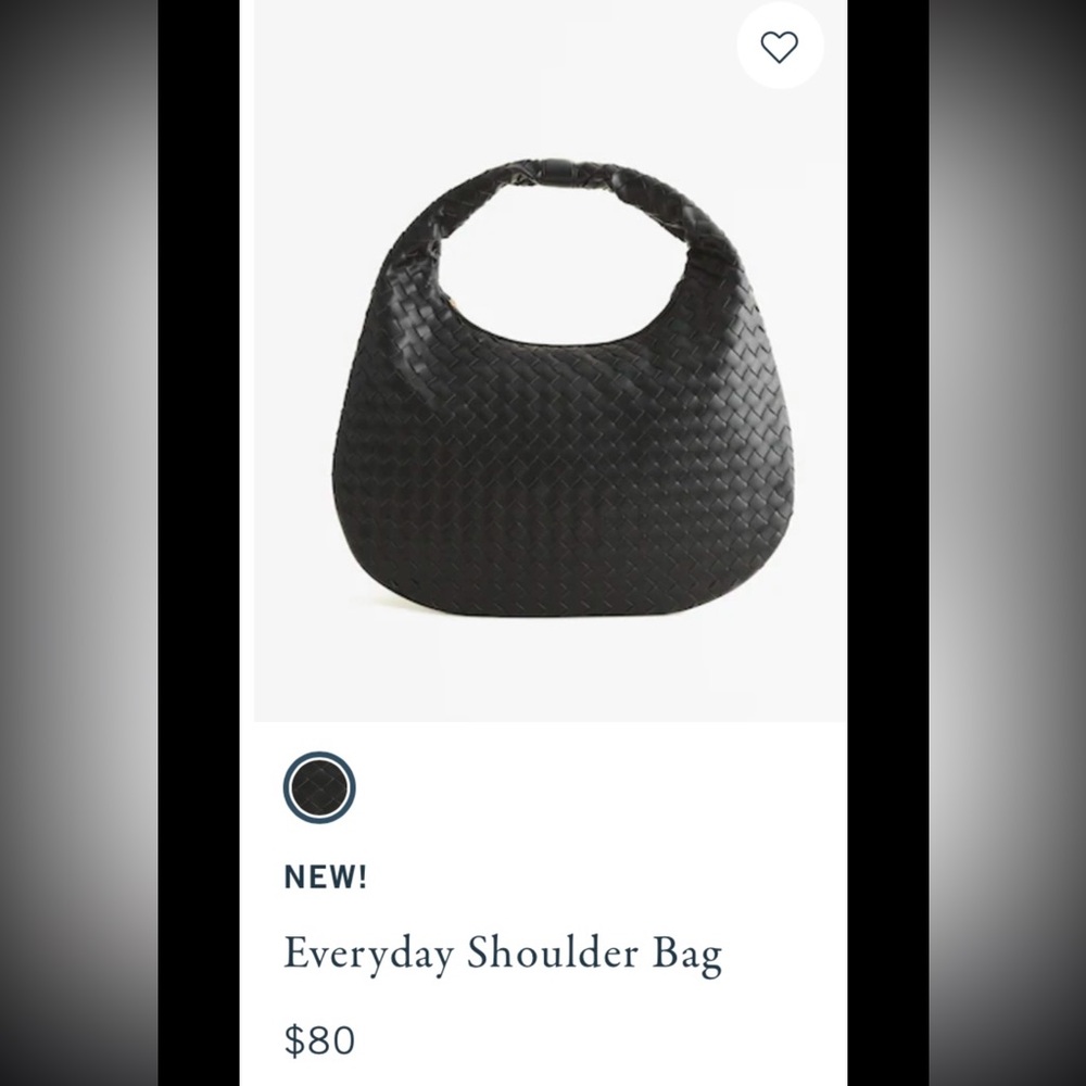 Abercrombie & Fitch
Everyday woven bag